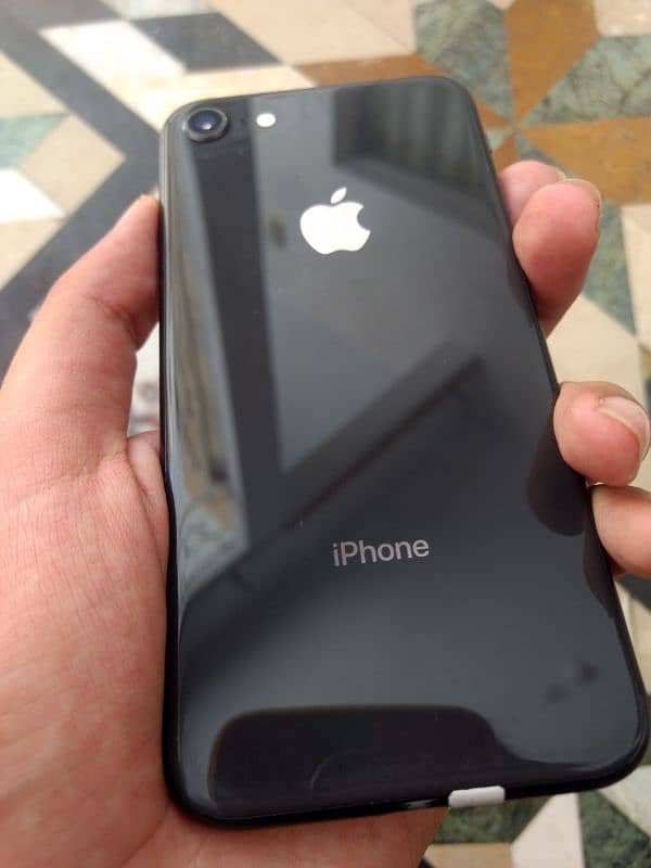 iPhone 8 (256gb) non PTA 1