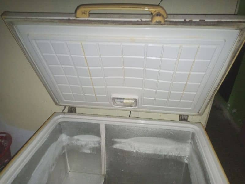 freezer for sale working good 2