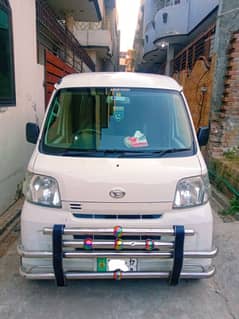 Daihatsu Hijet 2013-17 Manual