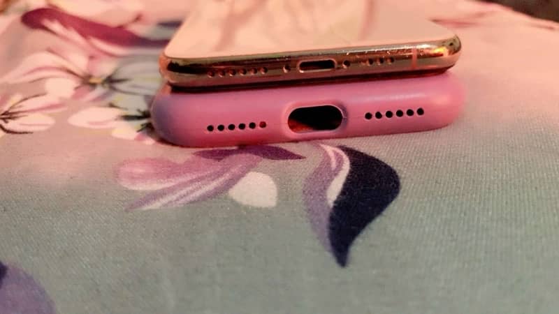 iphone xs non pta scom + ufone sim working 2