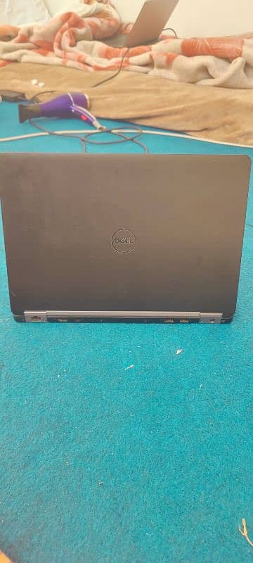 dell Core i7 6th gen 8 GB Ram 256 GB SSD 3