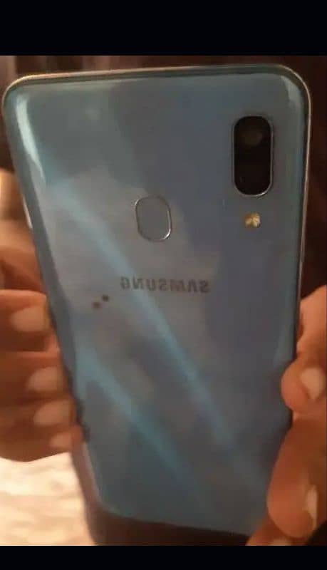 Samsung galaxy A30 used 3