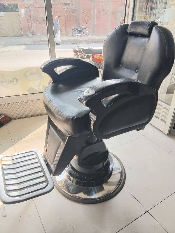 Barber chair Salon chair 1