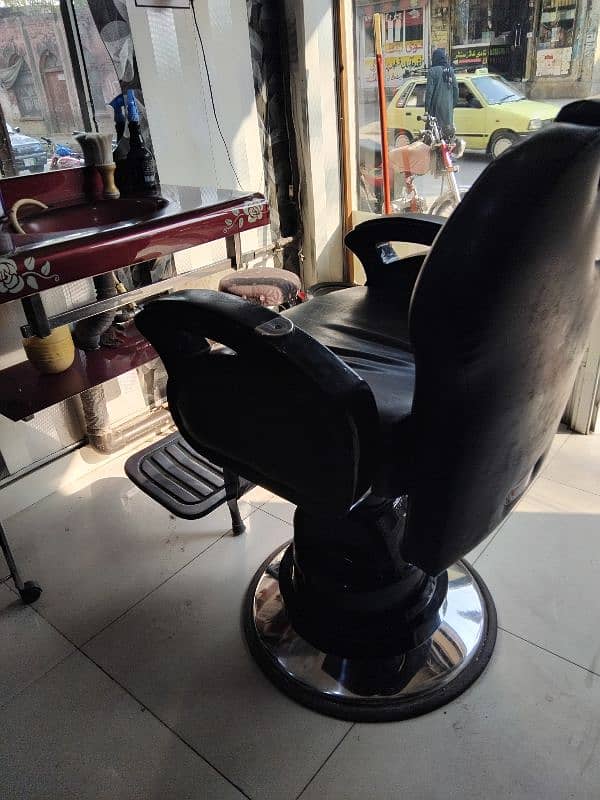 Barber chair Salon chair 2