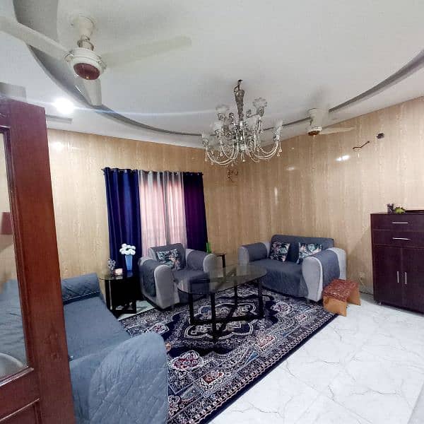 Furnished 8 marla House For Rent in Bahria Town Lahore 3