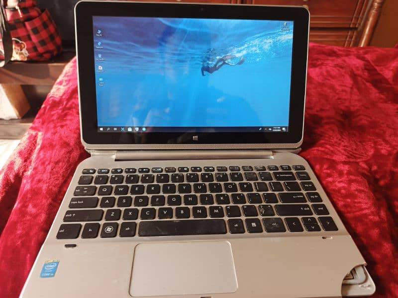 laptop (Y11B) for sale in good condition. 1