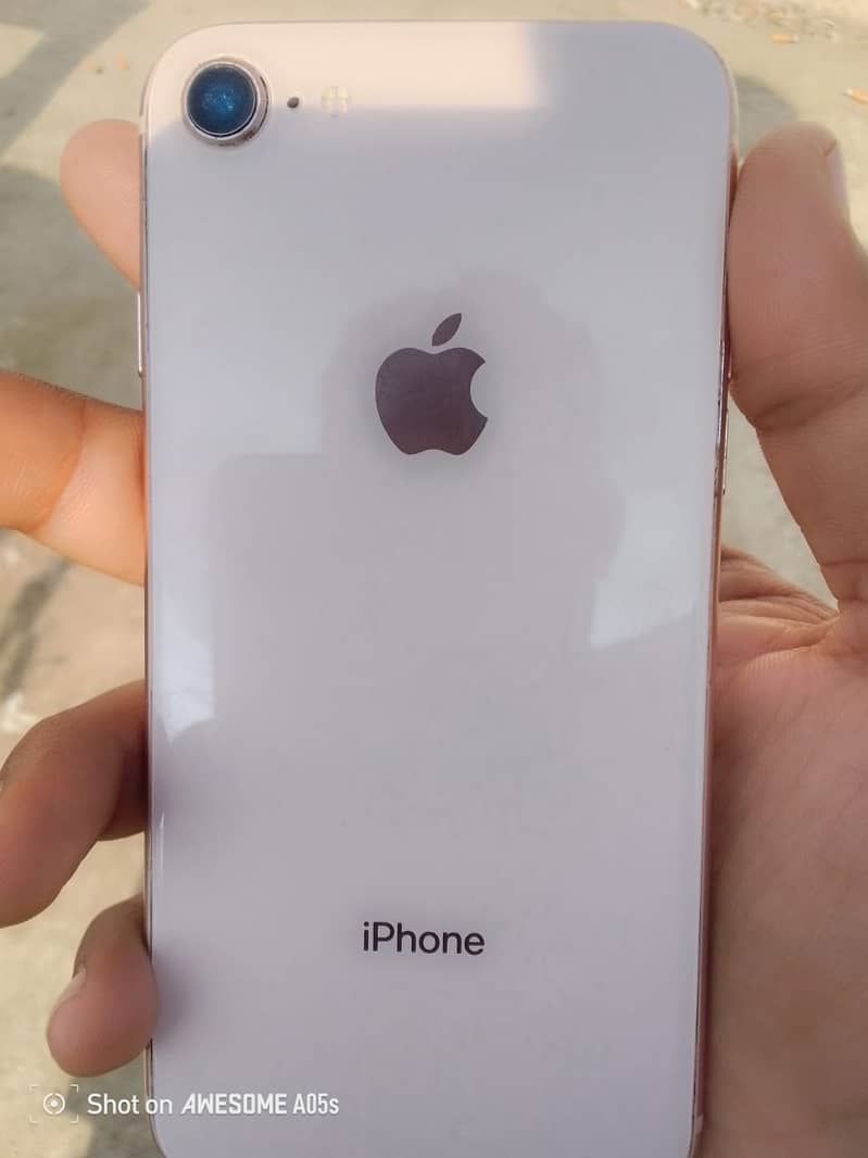 Apple iPhone 8 battery halth 95 whatsapp number 03484974686 0