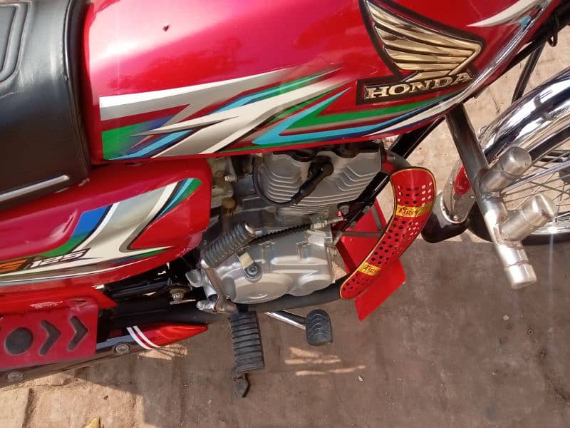 Honda 125cc 2023model.    03213019563 6