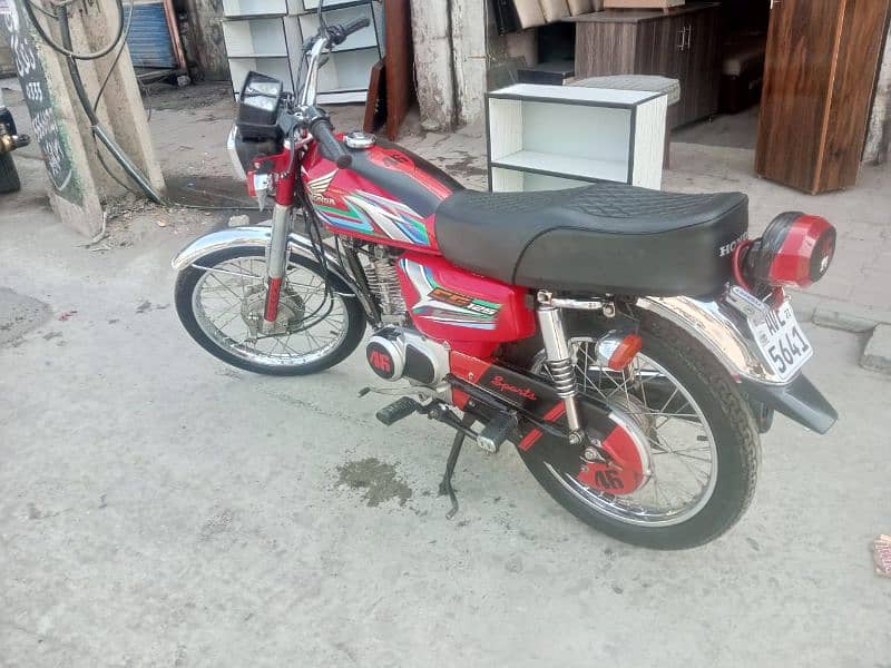 Honda 125 Model 2023 Rawalpindi Number 5