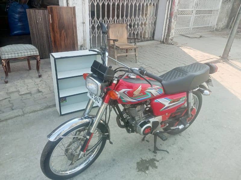 Honda 125 Model 2023 Rawalpindi Number 16