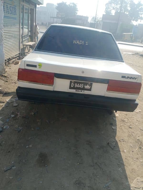 Nissan Sunny 1986 5