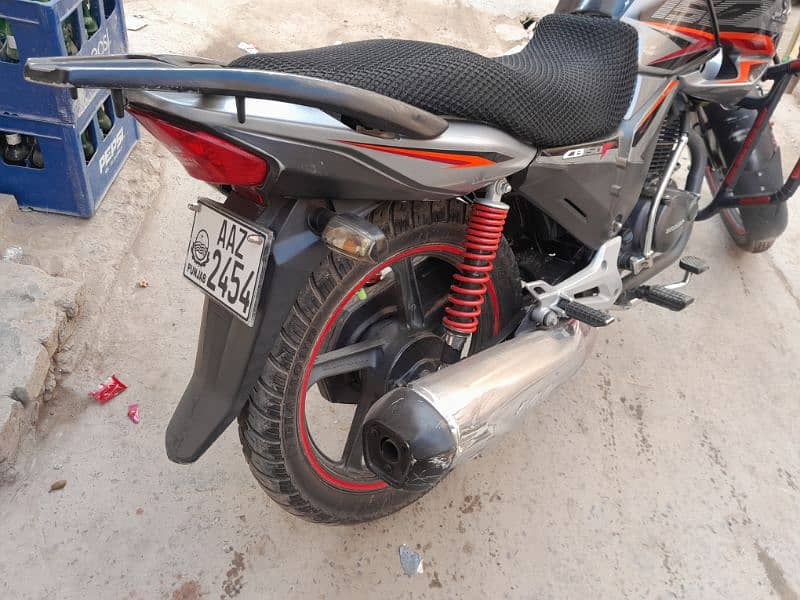 honda cb 150f 5