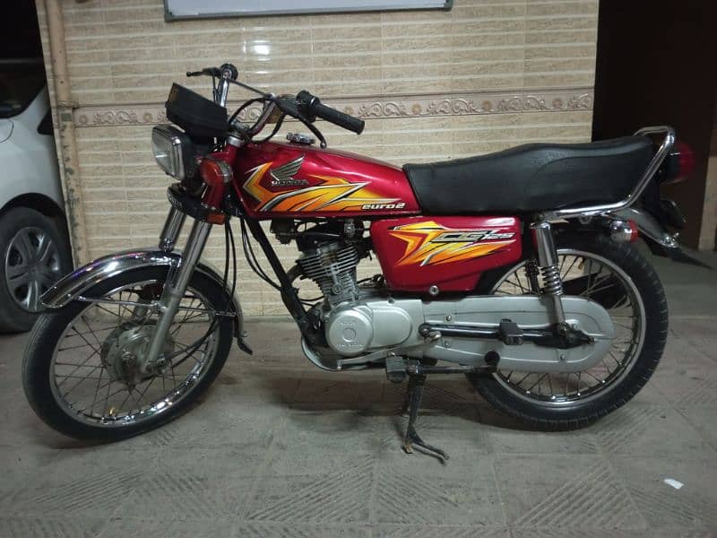 2021 modal Honda 125 Karachi number 0