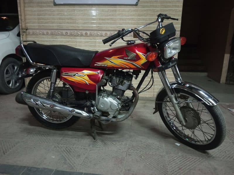 2021 modal Honda 125 Karachi number 4