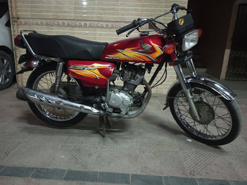 2021 modal Honda 125 Karachi number 9