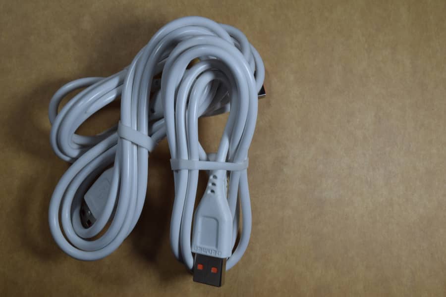 Mobile Data Cable Available in Cheap Price (Type-C , Micro-USB) 3