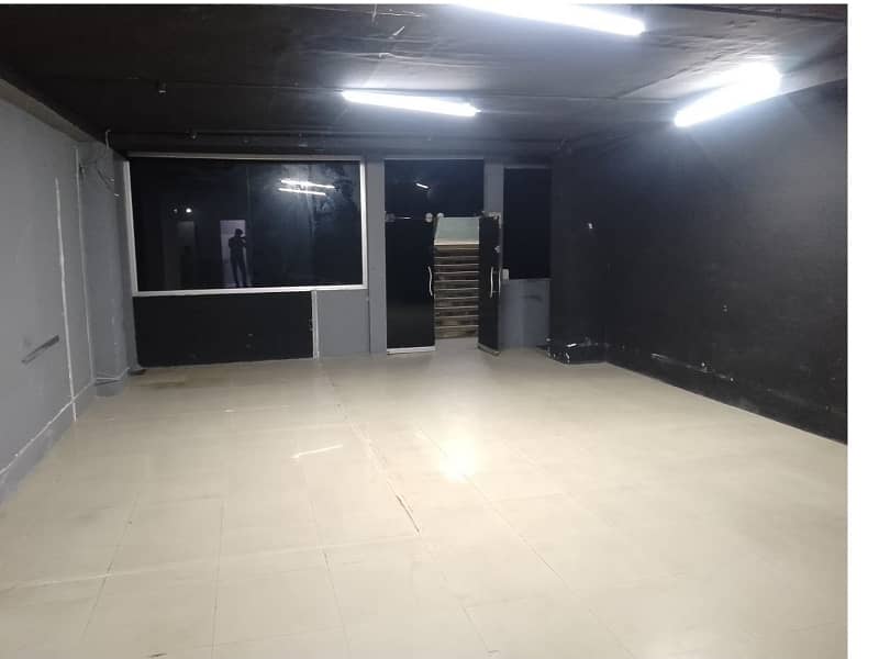 Investment Corridor And Builders Proudly Offer Area 700 Square Feet Corporate Office Available For Rent in Main Boulevard Road Gulberg 3 Lahore 0