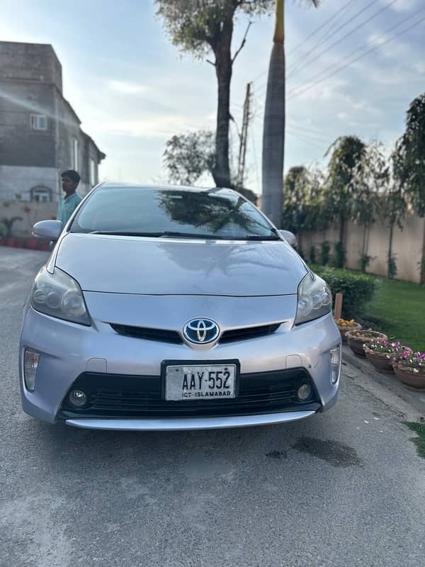 Toyota Prius 2012 4