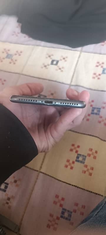 iphone 8plus/pta p 256gb 4