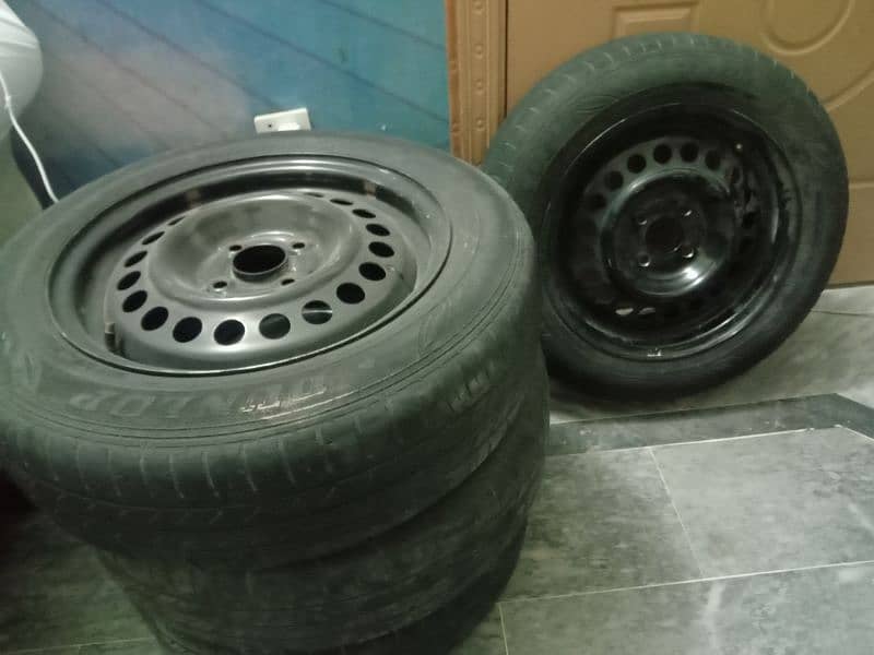 DUNLOP TYRES URGENT FOR SALE 2