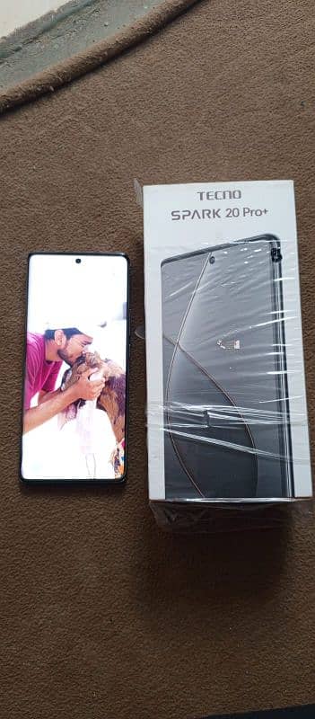 tecno spark 20 pro+  8+8 or 256 gb ram rom 2