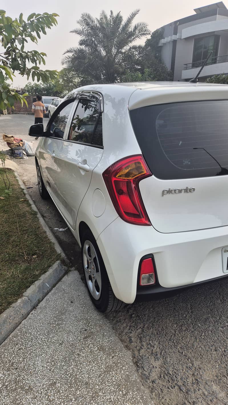 KIA Picanto 2023 AT 5