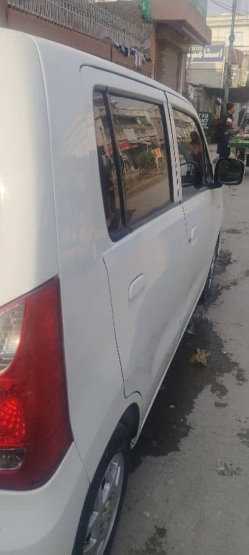 Suzuki Wagon R 2019 8