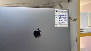 Macbook pro M1 13inches 16gbram/256gbssd