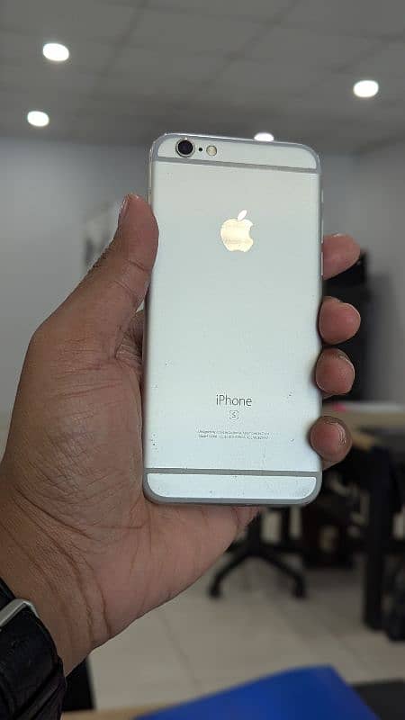 iPhone 6S | 128GB | PTA Approved 1