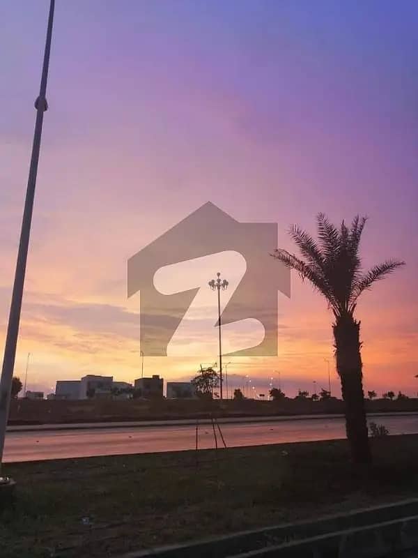 1100 Square Feet Flat Ideally Situated In Bahria Town Karachi 0