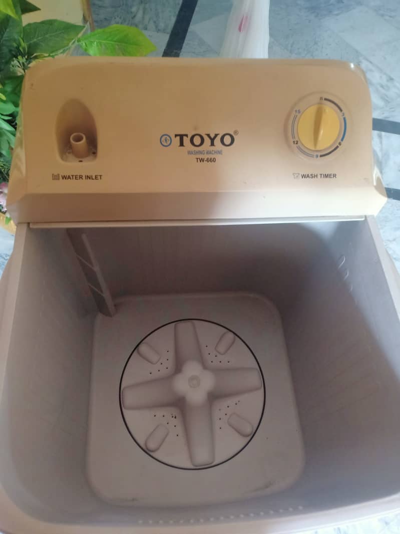 Good condition Toyo TW 660 model washing machine for sale 2