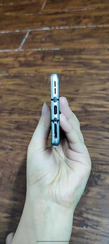 OnePlus 8 Neat Condition 7