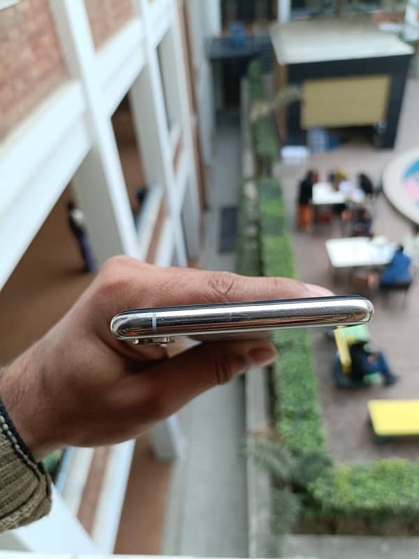 iphone xs max non PTA 64gb 5