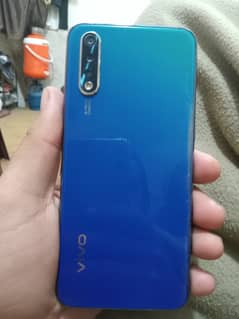 vivo s1