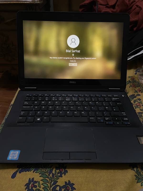 DELL LATITUDE E7270 LUSH CONDITIOM 1