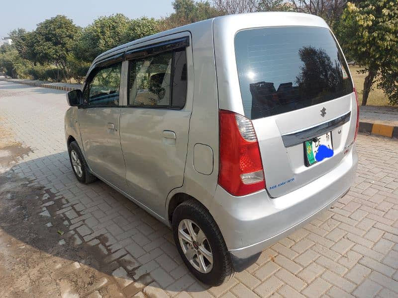 Suzuki Wagon R 2018 lush condition 2