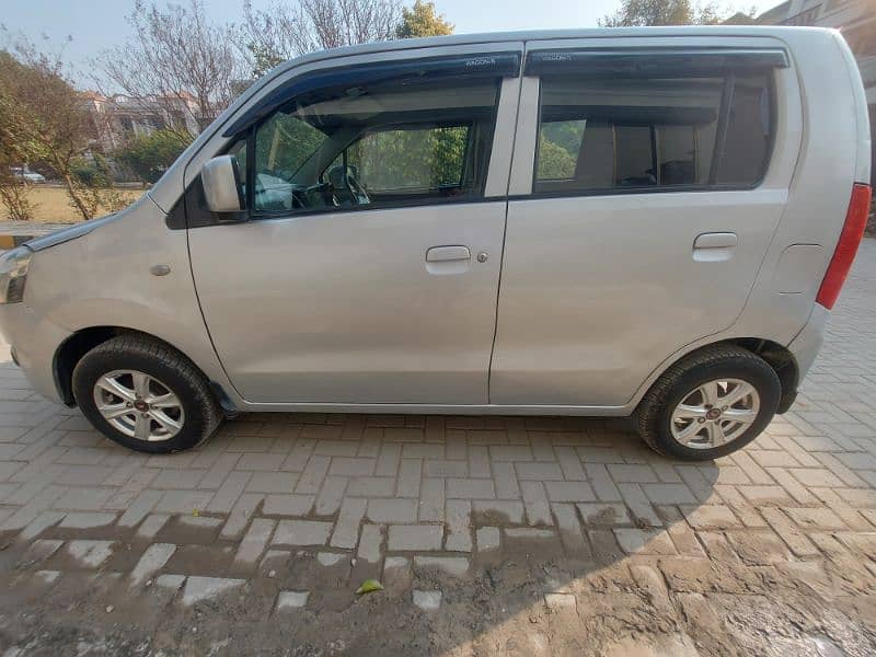 Suzuki Wagon R 2018 lush condition 5