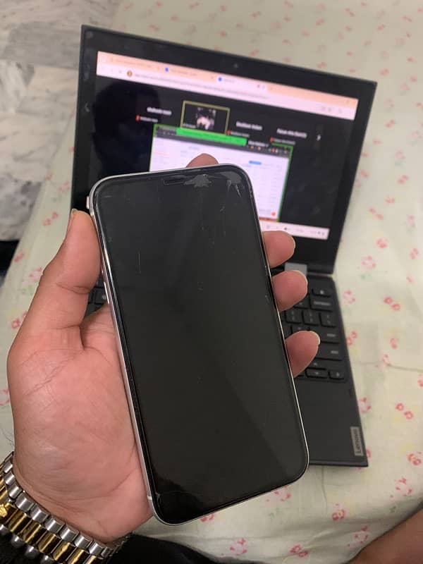 Iphone xr factory unlock 64gb 4