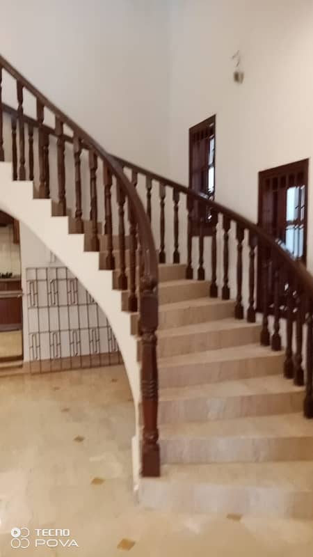 independent bungalow for rent in johar 4