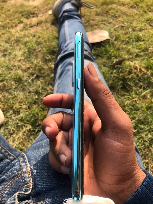 Vivo s1 blue Colour 8/256 3