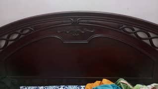 king size wooden bed with mattres