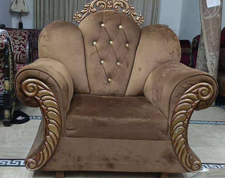 Royal Brown Sofa Set in good condition. 2