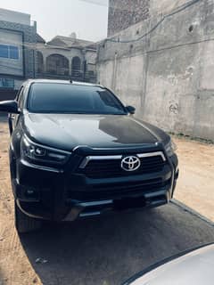 Toyota Hilux 2022 4x4 Double Cab Standard