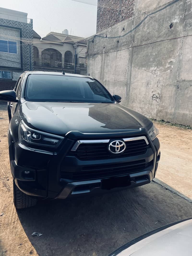 Toyota Hilux 2022 4x4 Double Cab Standard 0