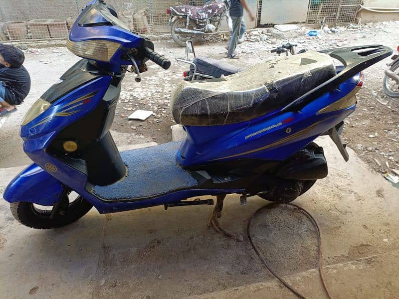 scooty for sale 4