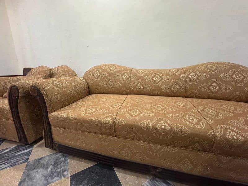 7 seater sofa slightly used at home. 3