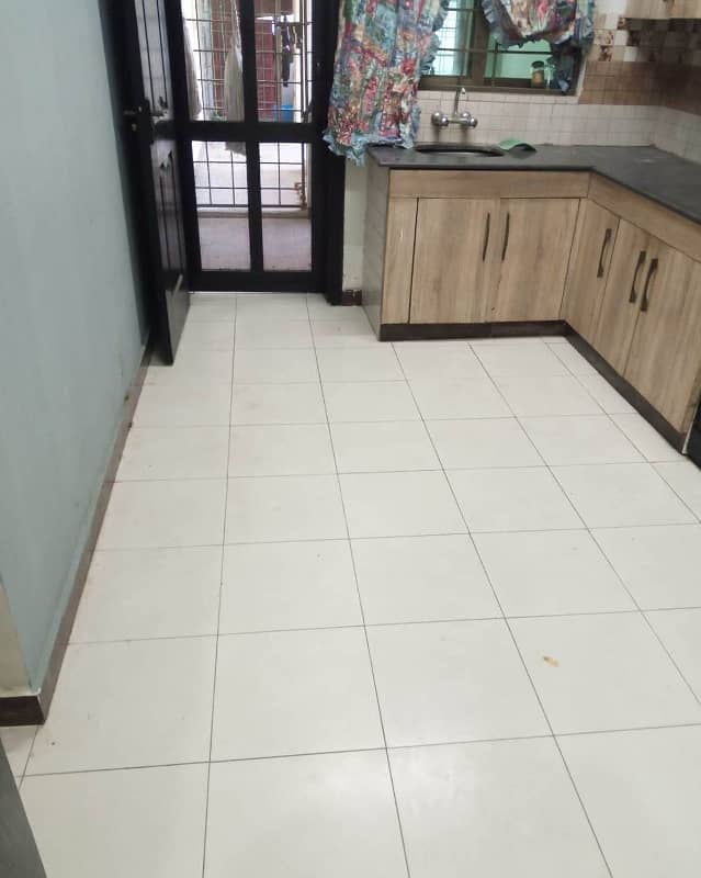 4 Bed  Apartment  Available For Rent In Askari 11 Lahore. 2