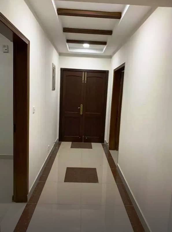 3 Bed Apartment In Sec B Avail For Rent. 3