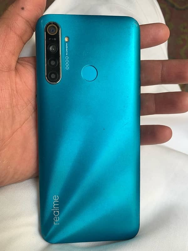 Realme 5i 0