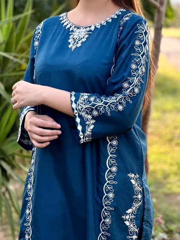 Elegant Women's Stitched Linen Shirt and Trouser Set with Mirror Work 1